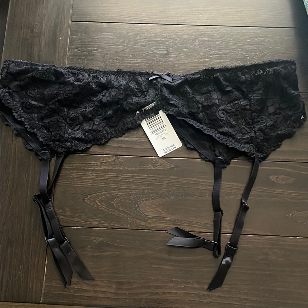 Black Lace Garter Belt
